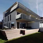 Apartment Poolsuite Am Faakersee Villach