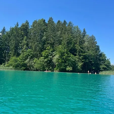 Poolsuite Am Faakersee * Villach