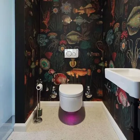 Poolsuite Am Faakersee