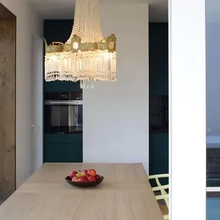 Poolsuite Am Faakersee *